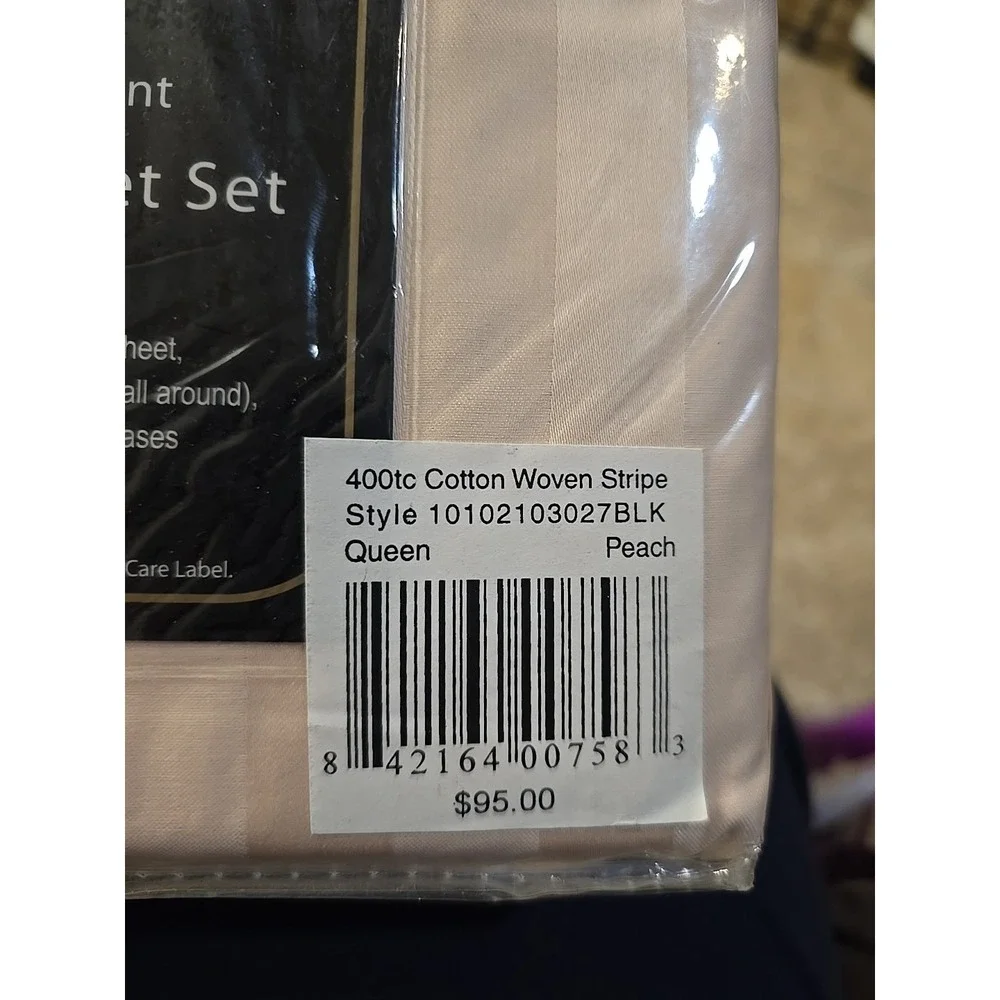 Hampton House Luxury Woven Stripe 100% Combed Cotton Queen Size Peach Color New
